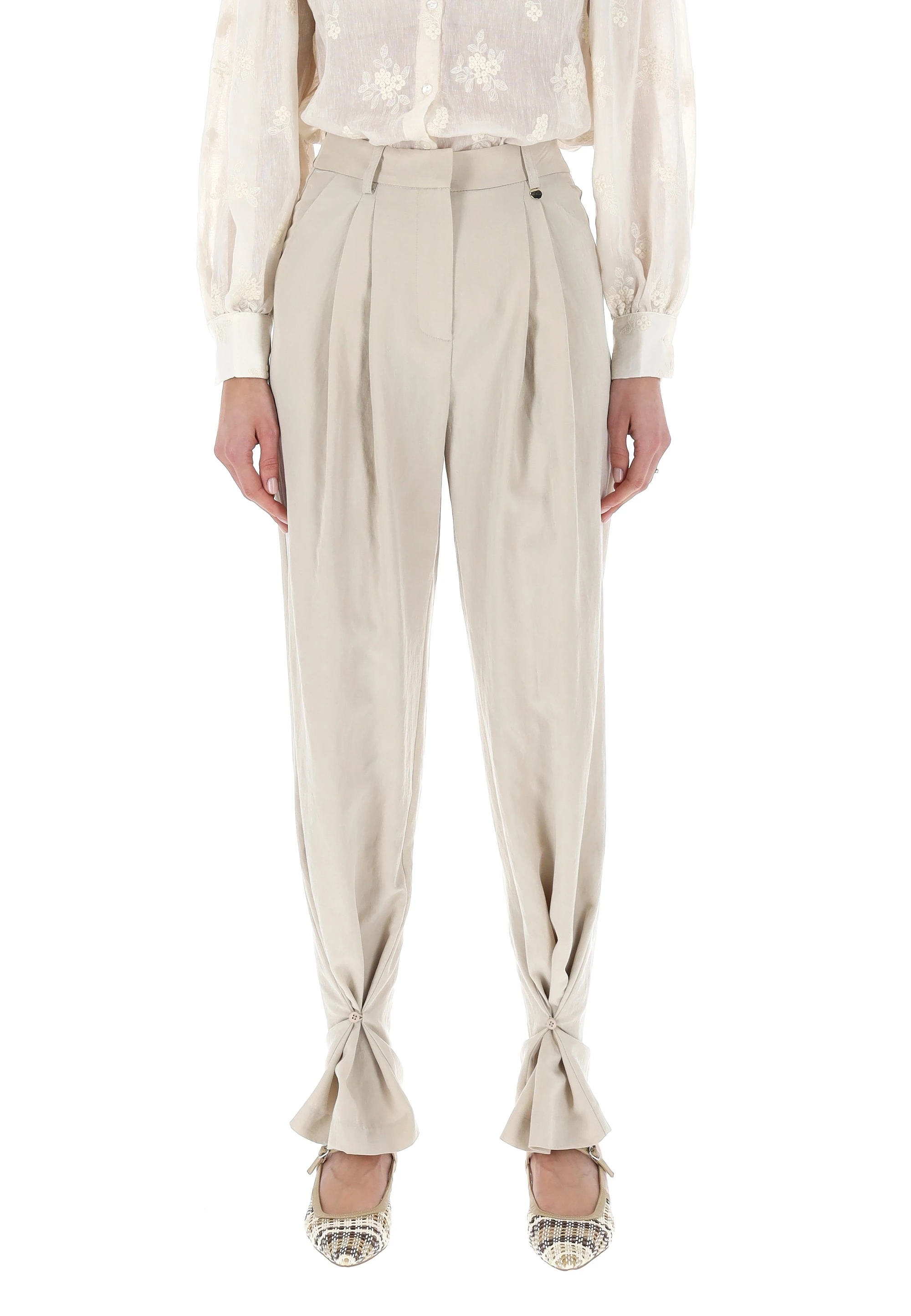 Pantaloni con doppia pinces e bottone fondo èks